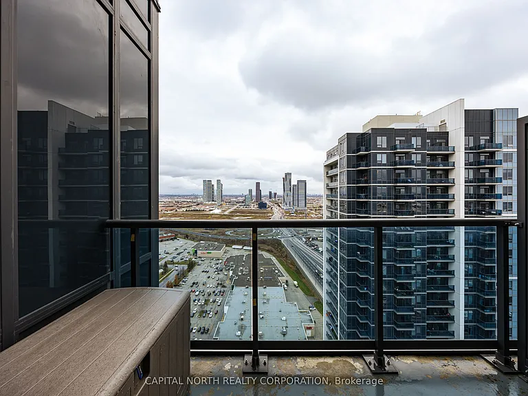3700 Highway 7 Rd #Penthouse 10 — Photo 18