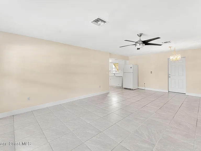 759 Mohawk Ave — Photo 7