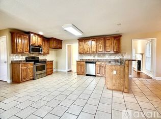 600 Twelve Oaks Dr, Warner Robins, GA 31088