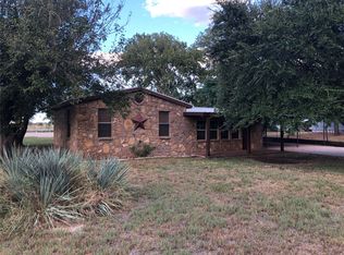 210 Jones Rd, Graford, TX 76449