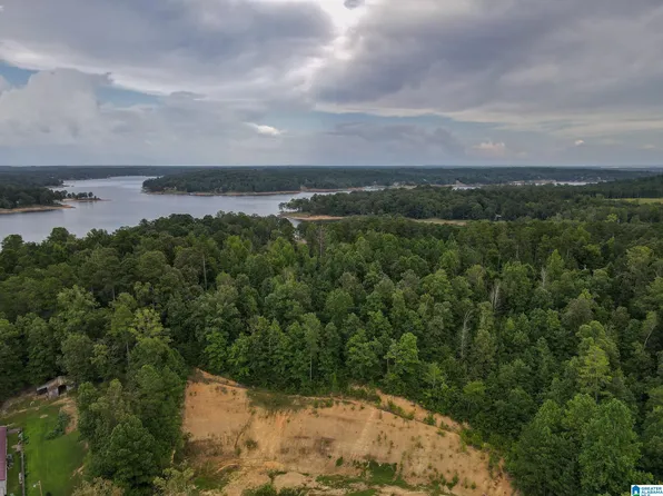 169 Oak Leaf Ct #1, Jasper, AL 35504