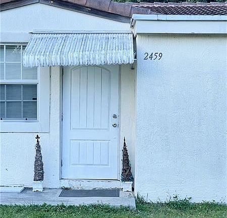 3rd image of 2459 Dewey St