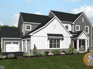 5 Thaton Rd, Lititz, PA 17543