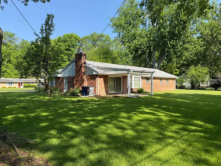 4842 Larkhaven Dr — Photo 20