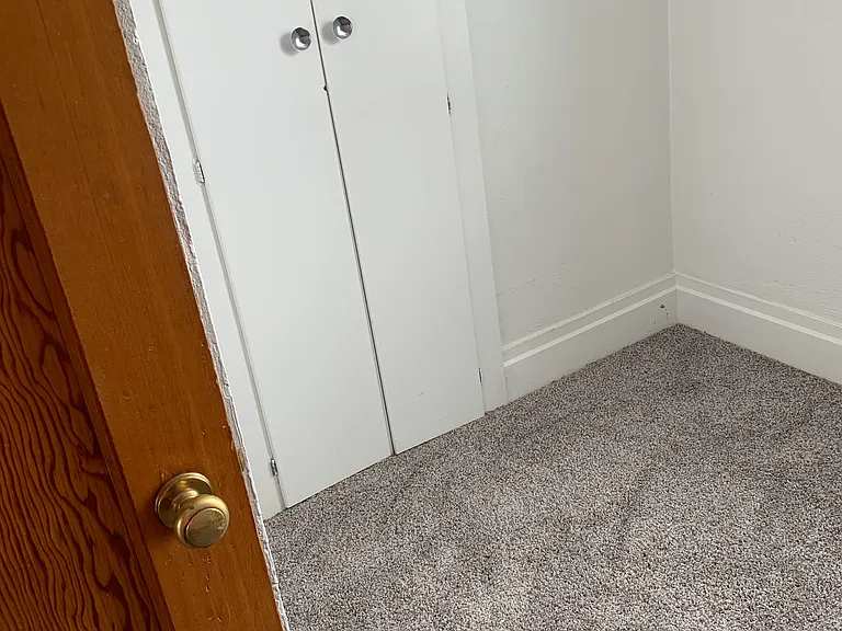 551 E Hooper Ave — Photo 17