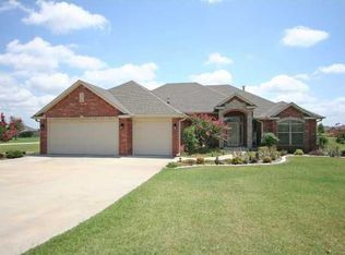4206 Frontier Ln, Tuttle, OK 73089