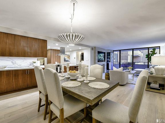 4th image of 101 Lombard St APT 712W