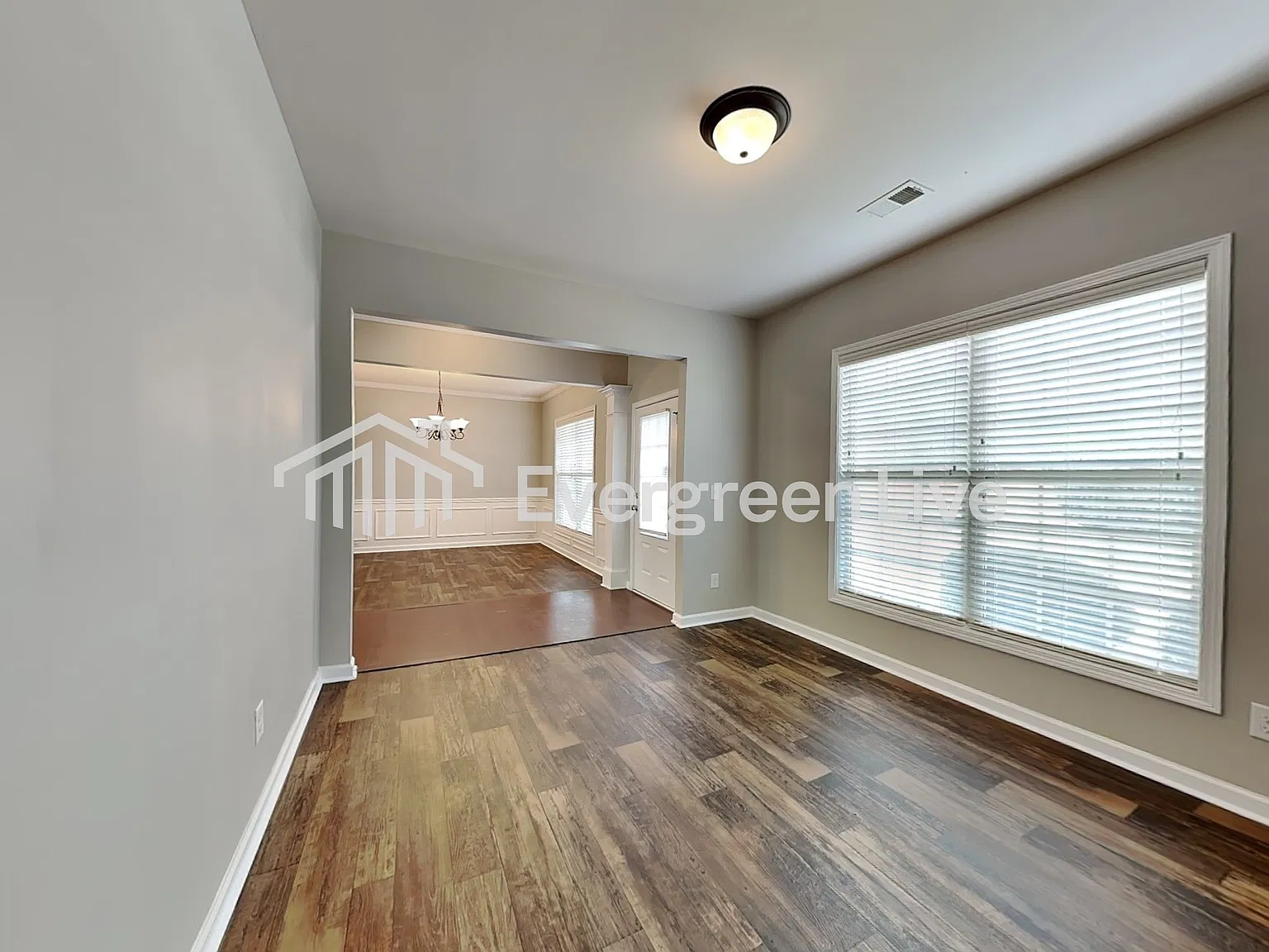 5 bed, 3.0 bath, 2910 sqft, $2,545 — Photo 2