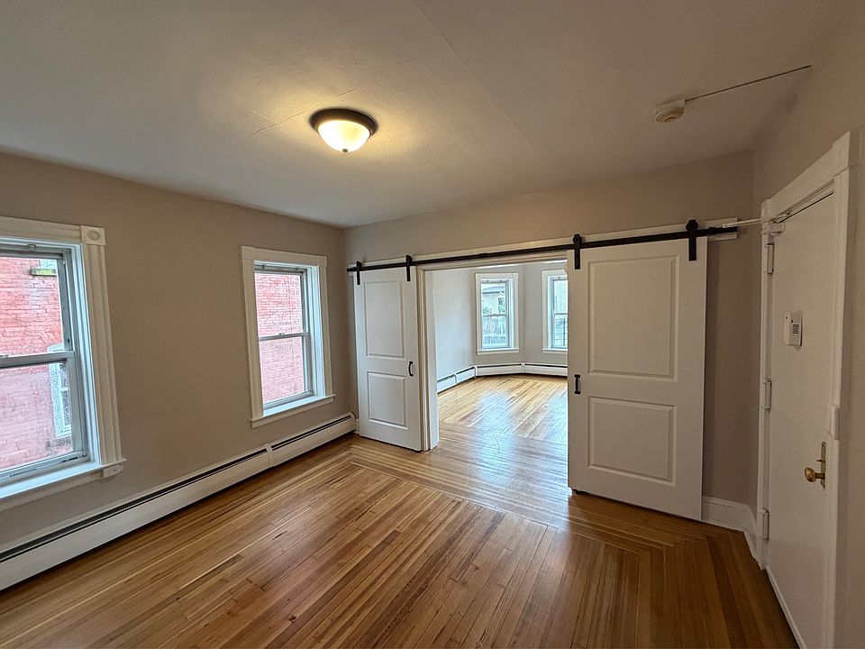 1st image of 107 Gold St #1B