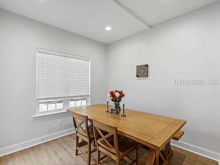 363 Dante Cir — Photo 15