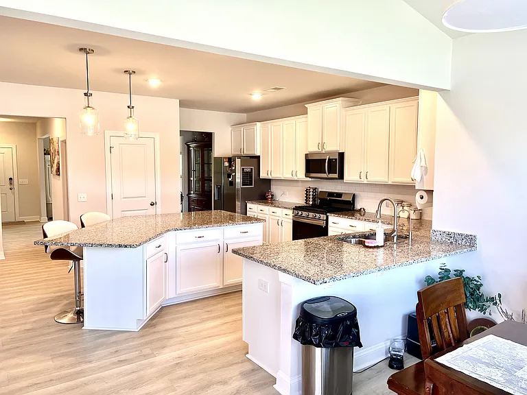 500 Rome Ct — Photo 14