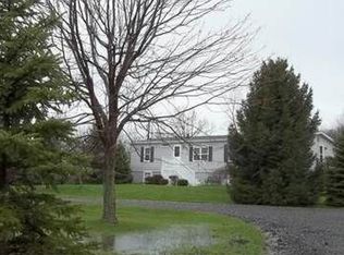 2390 Palms Rd, Columbus, MI 48063