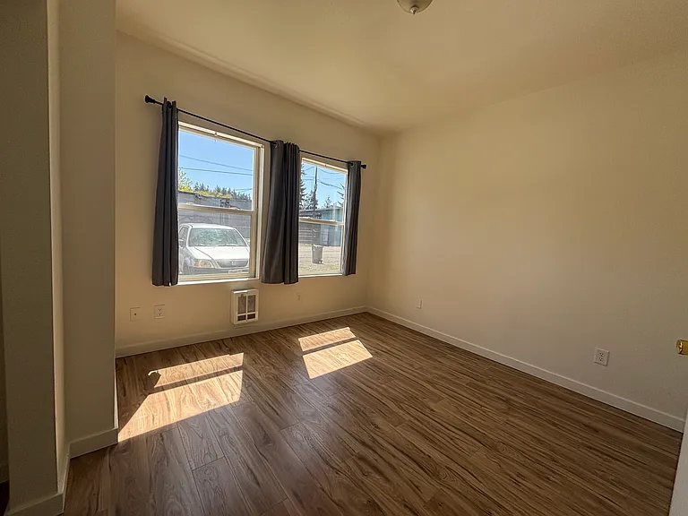 3405 Northlake Way NW #2 — Photo 8