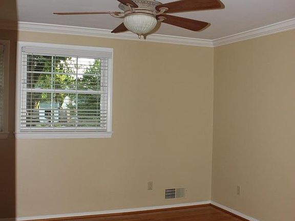 2nd image of 14712 Crenshaw Dr