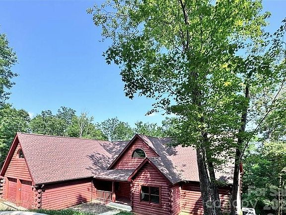 2nd image of 231 Blue Bird Rd