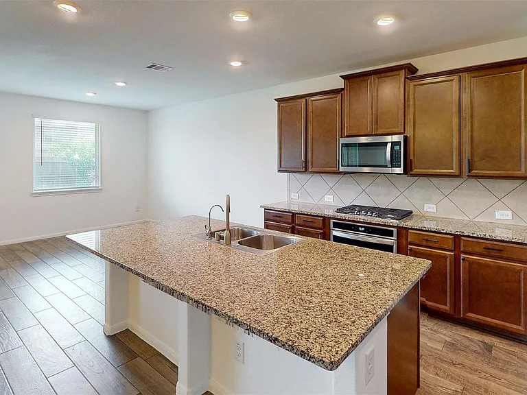 31415 Whitcombe Summit Way — Photo 12