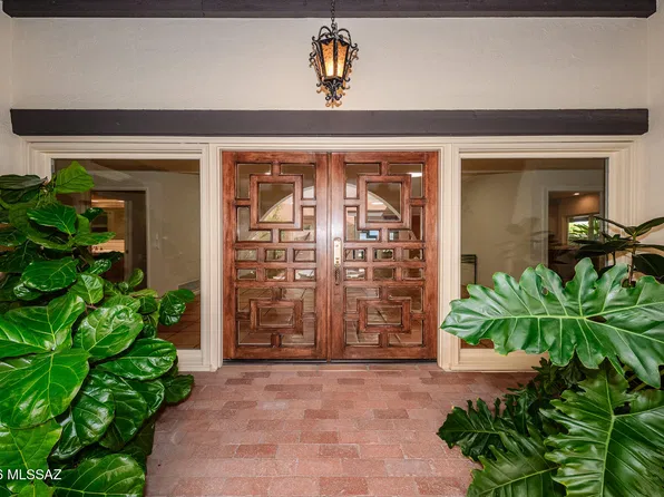 2575 E Avenida De Posada, Tucson, AZ 85718