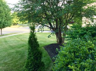 7721 Park Bend Dr, Westerville, OH 43082