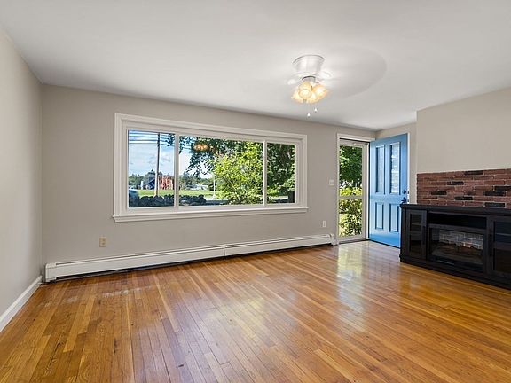 4th image of 5 Ballardvale St