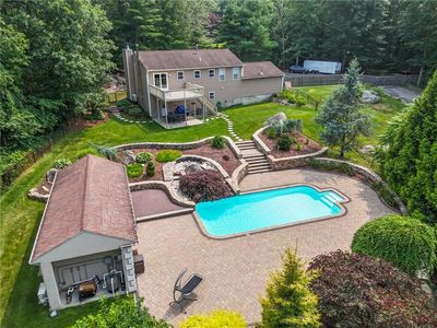 175 Hope Furnace Rd, Scituate, RI, 02831
