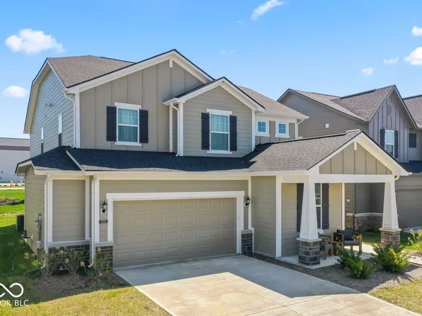 2729 Penn Ave, Plainfield, IN 46168