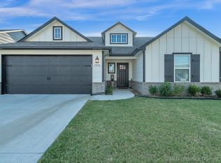 3806 S 12th Pl, Broken Arrow, OK 74011