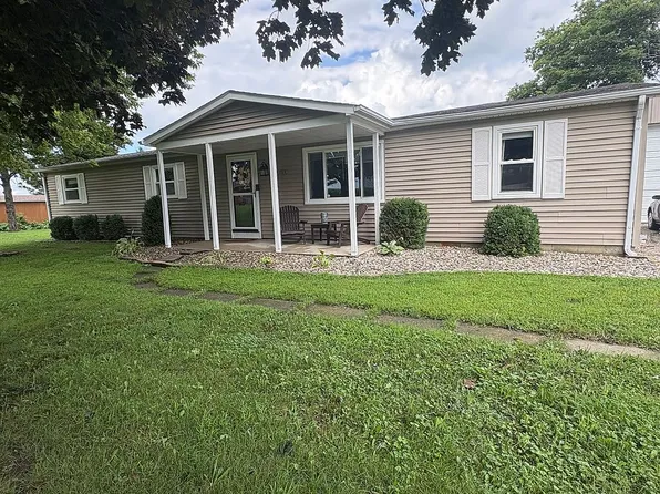 1190 County Road 2250 E, Sidney, IL 61877
