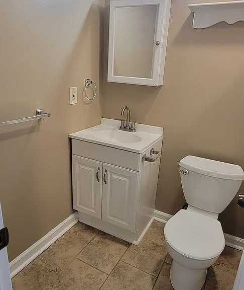 423 N Mount Vernon Cir — Photo 10