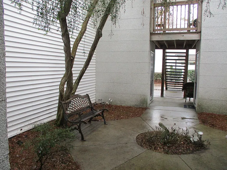 803 W Island Square Dr — Photo 15