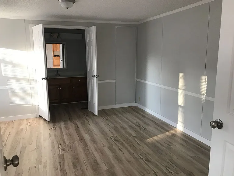 5027 Bullock Ct — Photo 13