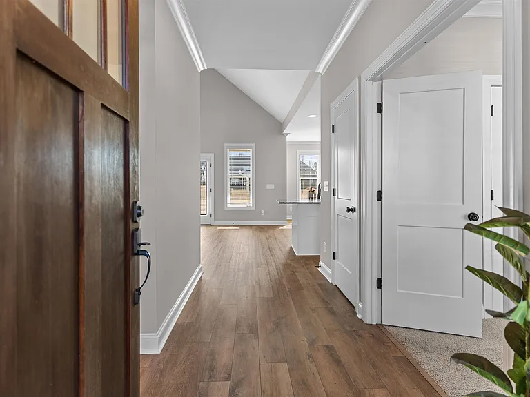 106 Sage St — Photo 3