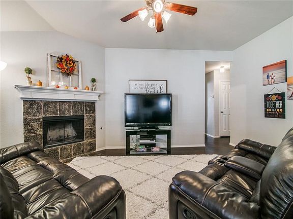 5th image of 2241 Teagle Dr