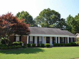 5931 Pebble Beach Ave, Memphis, TN 38115