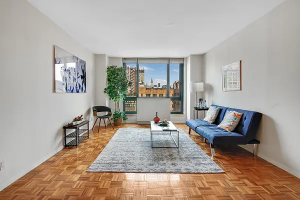 Rented by One Irving Place Realty | media 16