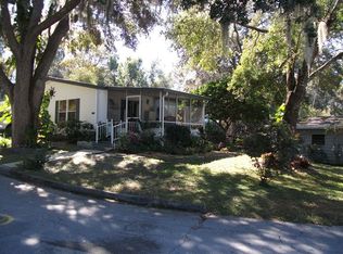 370 Spring Lake Dr, Deland, FL 32724