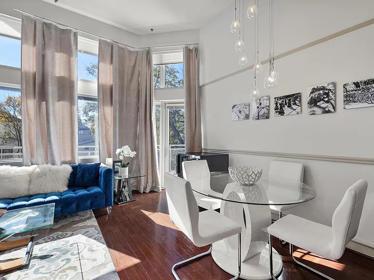 3311 Yupon St #317 — Photo 10