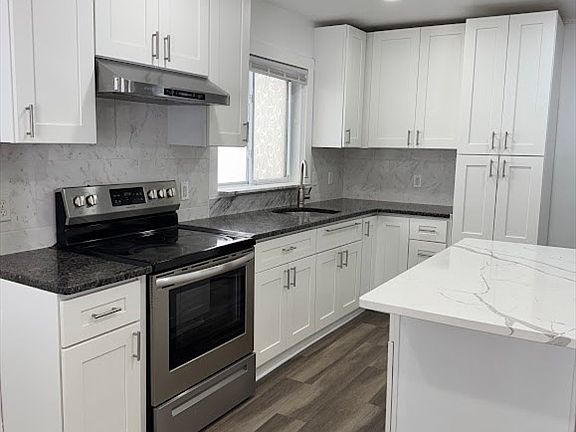 3rd image of 22 Hancock St