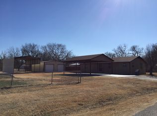 806 S Bayard St, Coalgate, OK 74538