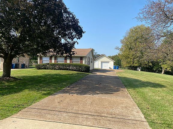 3rd image of 159 Cumberland Ave