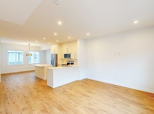 669 Savanna Blvd NE #316, Calgary, AB T3J 0Z1