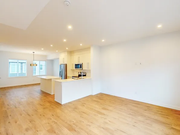 669 Savanna Blvd NE, Calgary, AB