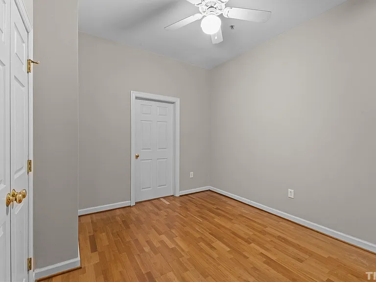 200 S Dawson St #202 — Photo 12