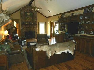 4083 Deer Run Rd, Lake Charles, LA 70611