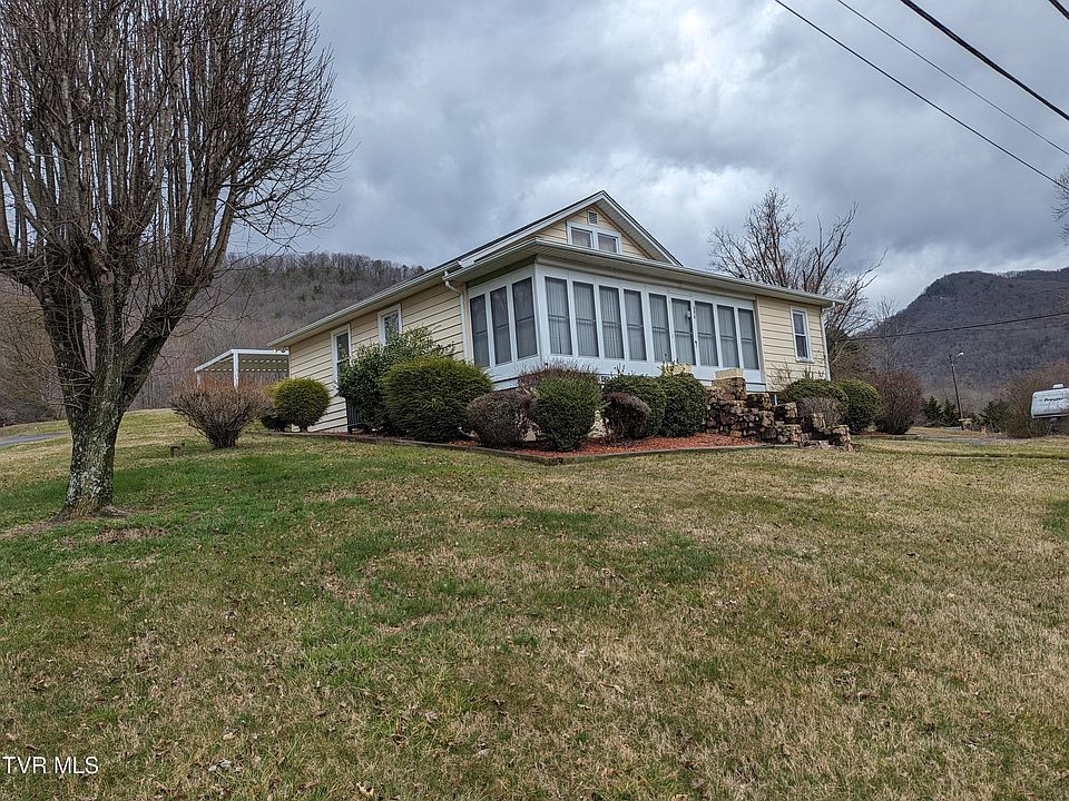 1st image of 435 Dogwood St