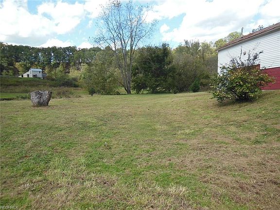 Back of lot showing view across Middle Island Creek
