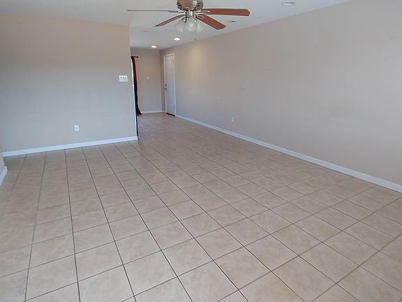 2nd image of 3520 E Ludlow Dr