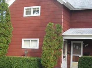 407 Sycamore St, Manistee, MI 49660