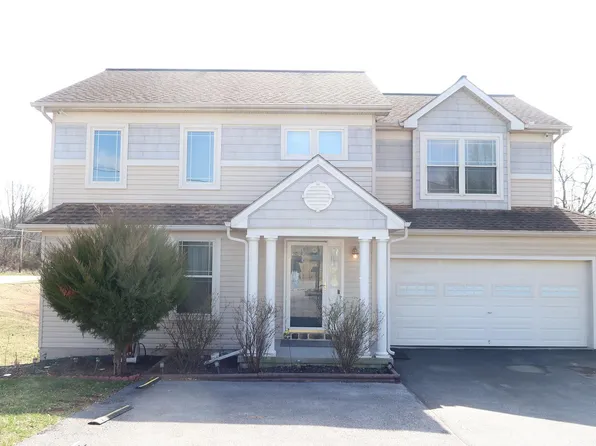10 Smith Rd, York, PA 17406