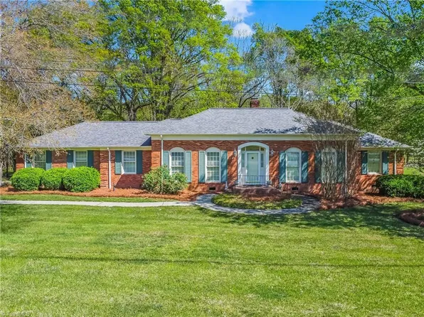 608 Burning Tree Ct, High Pt, NC 27265