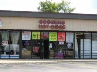 821 N Roselle Rd, Roselle, IL 60172